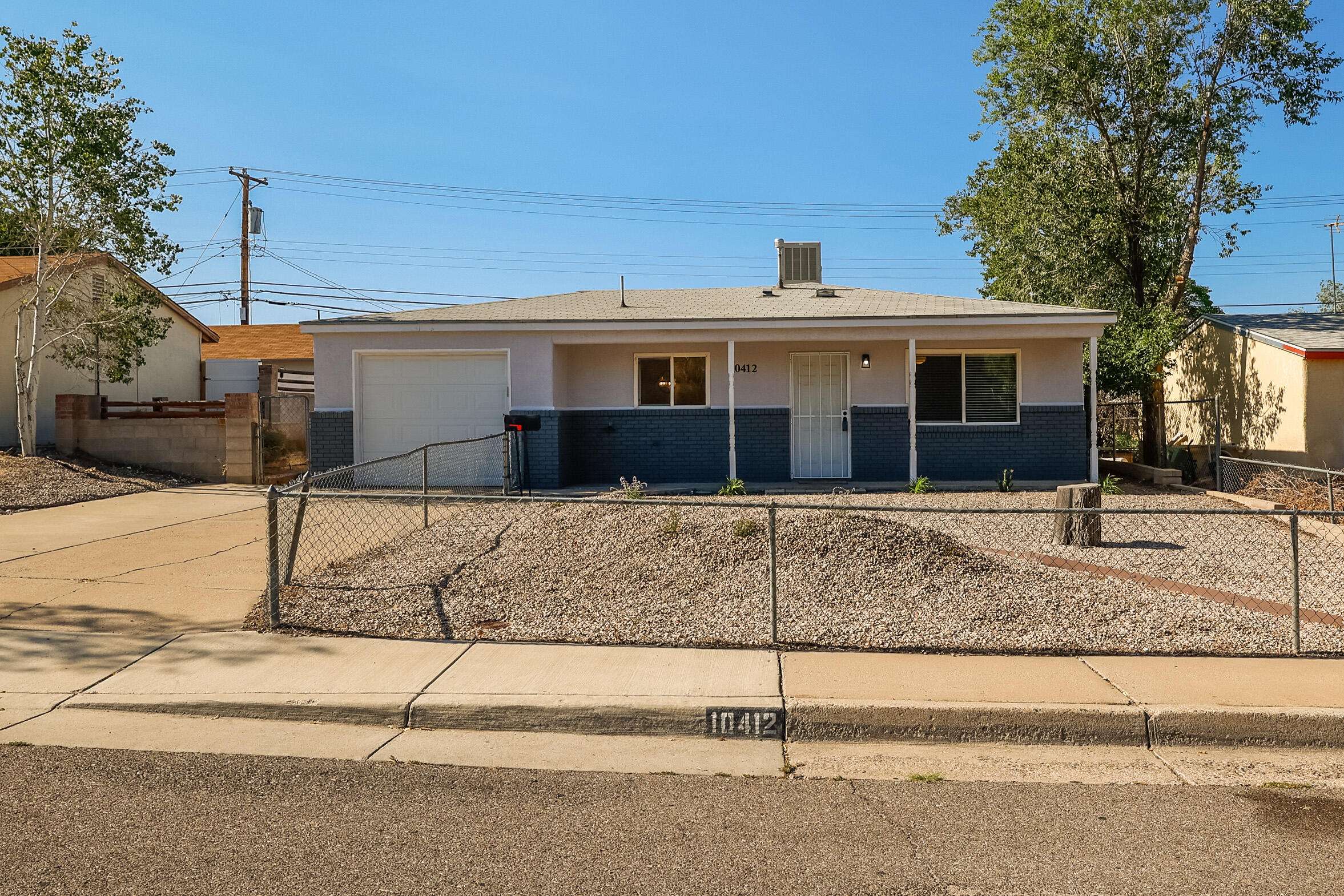 Albuquerque, NM 87112,10412 WOODLAND AVE NE