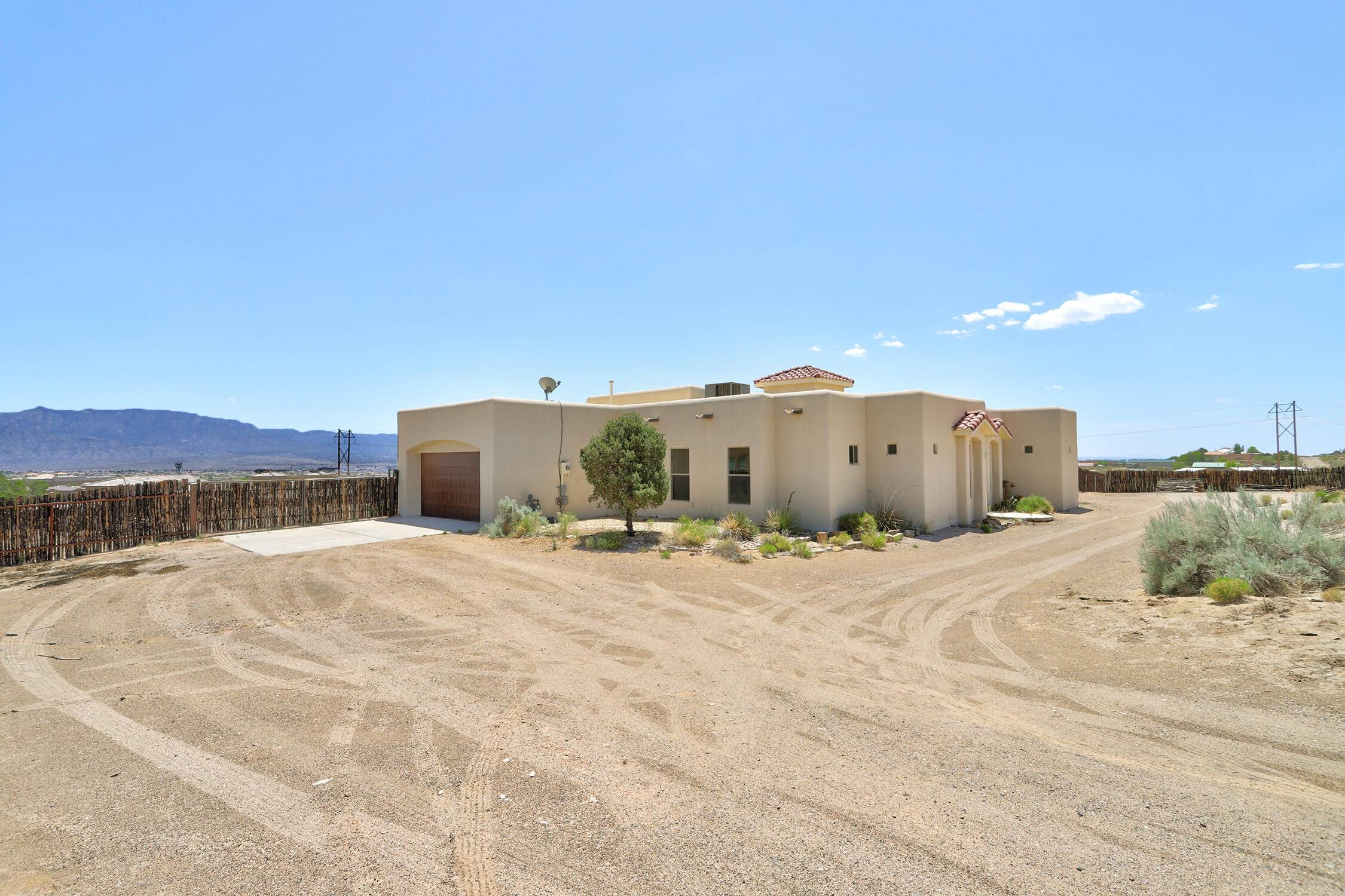 Rio Rancho, NM 87124,1032 13TH ST SE