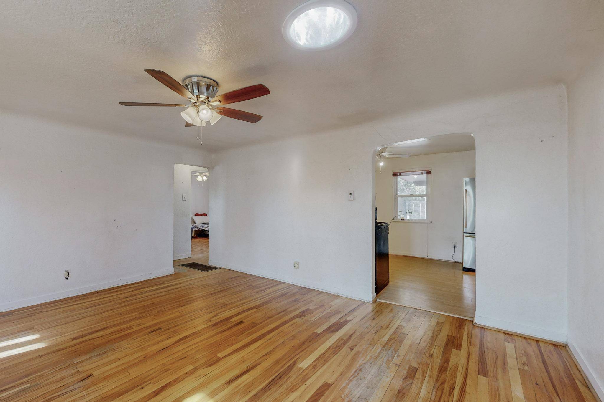 Albuquerque, NM 87107,5015 EL PASEO DR NW