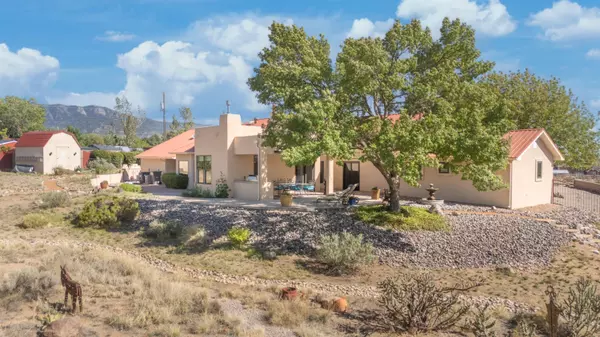 Albuquerque, NM 87122,11351 MODESTO AVE NE