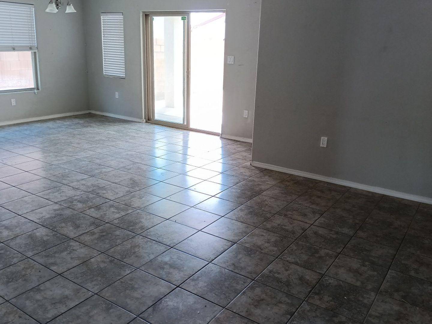 Albuquerque, NM 87121,739 Taos PL SW