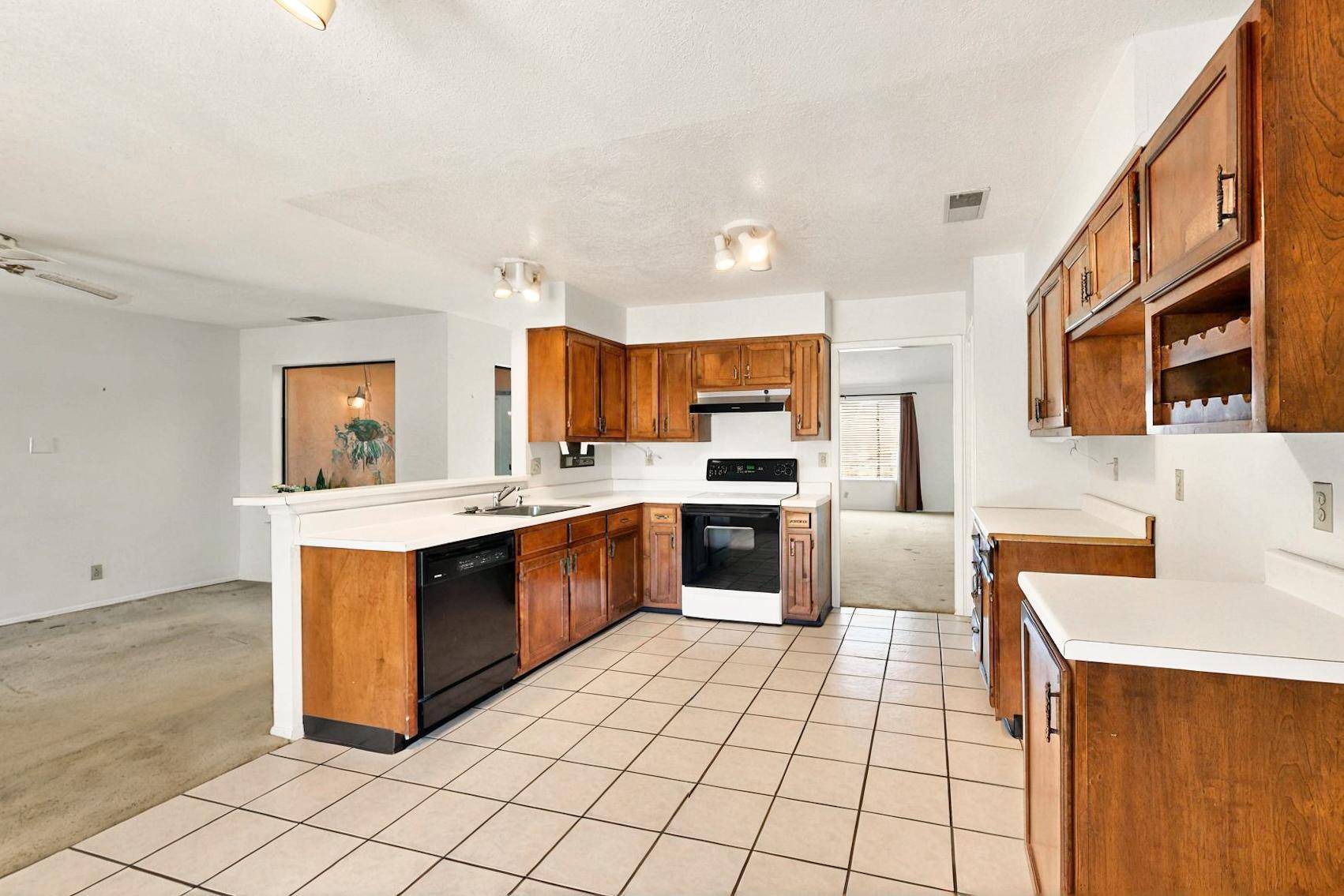 Rio Communities, NM 87002,653 FREDERICO BLVD