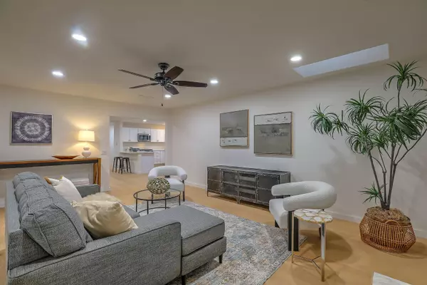 Albuquerque, NM 87110,3217 TENNESSEE ST NE