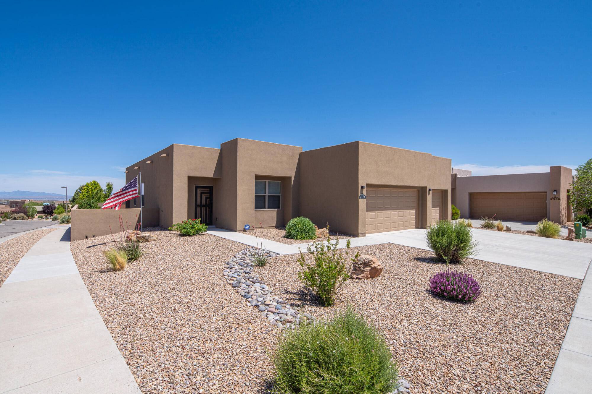 Rio Rancho, NM 87144,6124 SANTA FE TRAIL DR NE