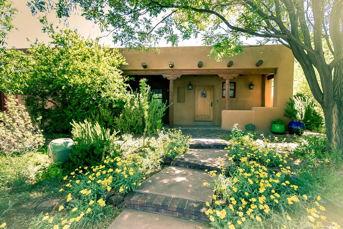 Albuquerque, NM 87110,1420 Jefferson ST NE