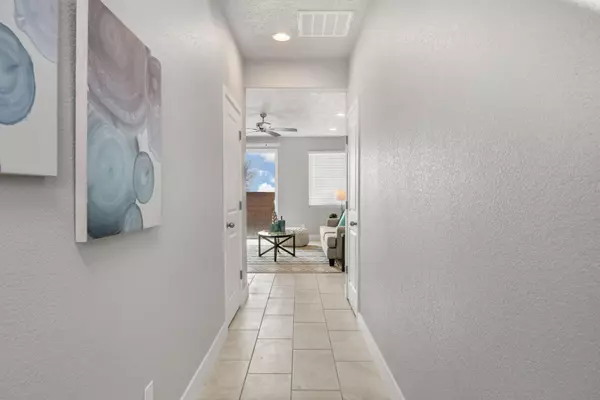Rio Rancho, NM 87124,1887 Sunrise LN SE