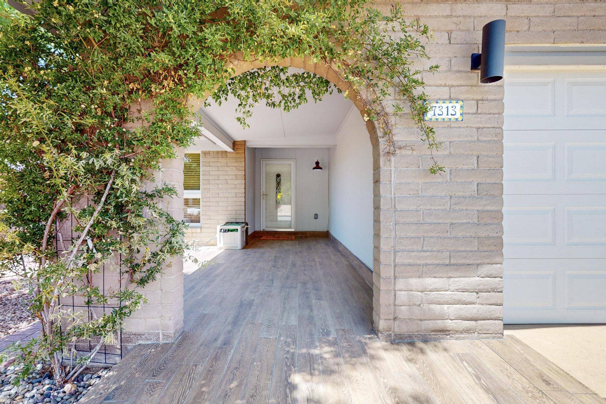 Albuquerque, NM 87109,7313 VALLEY FORGE RD NE