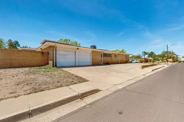 Albuquerque, NM 87110,1312 FLORIDA ST NE