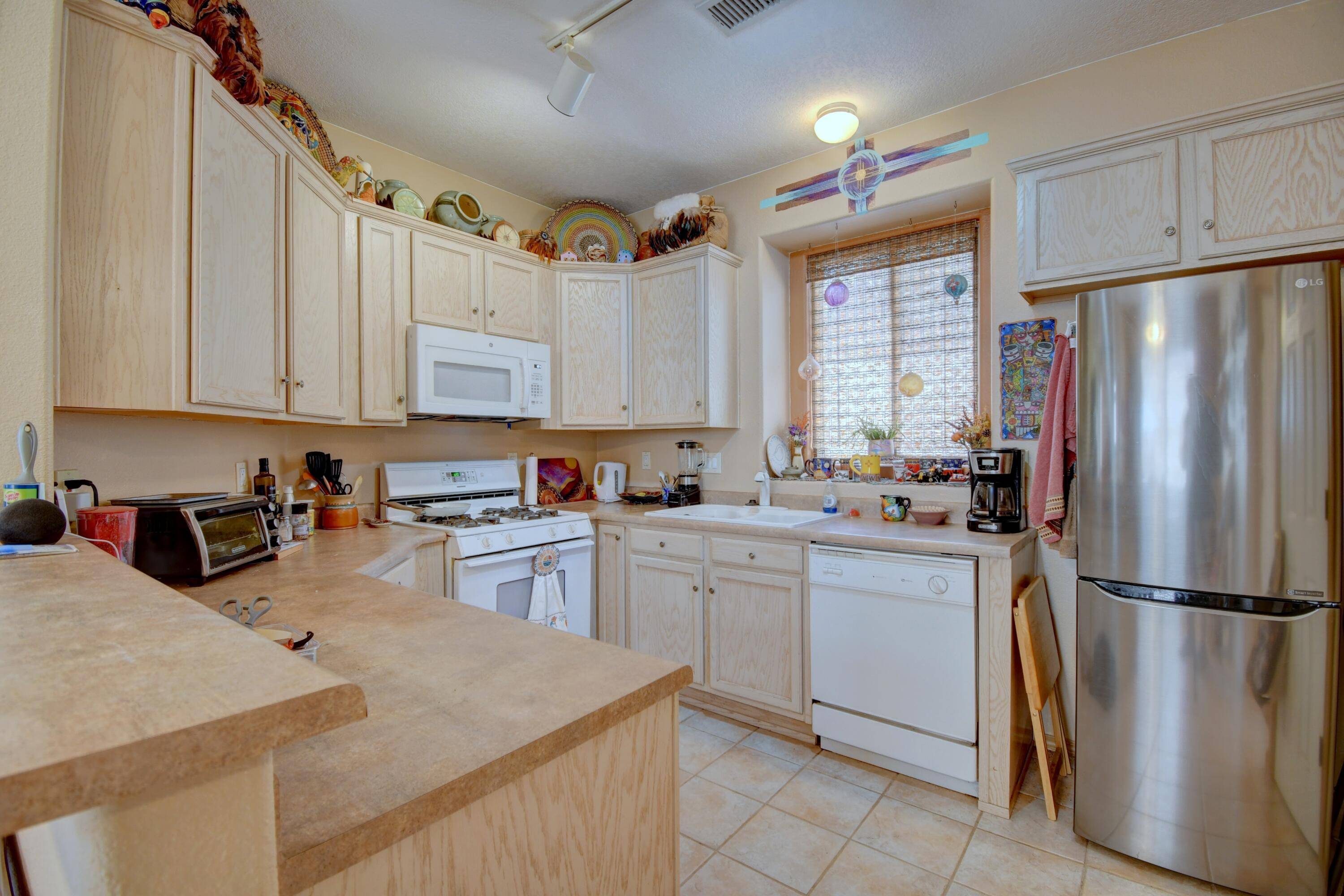 Albuquerque, NM 87123,804 HACKBERRY TRL SE