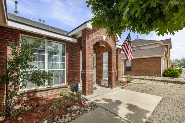 Los Lunas, NM 87031,1602 BOSQUE VISTA LOOP
