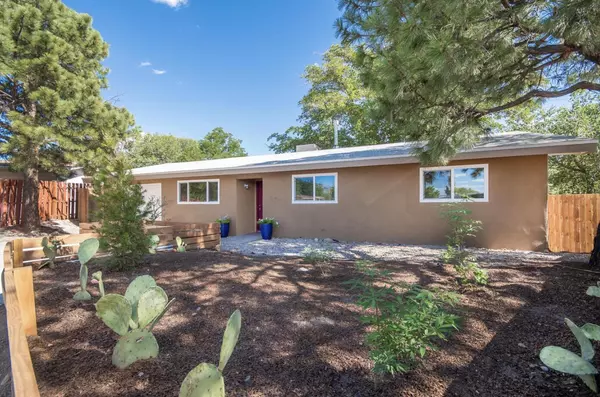 Albuquerque, NM 87112,1900 MACBETH CT NE
