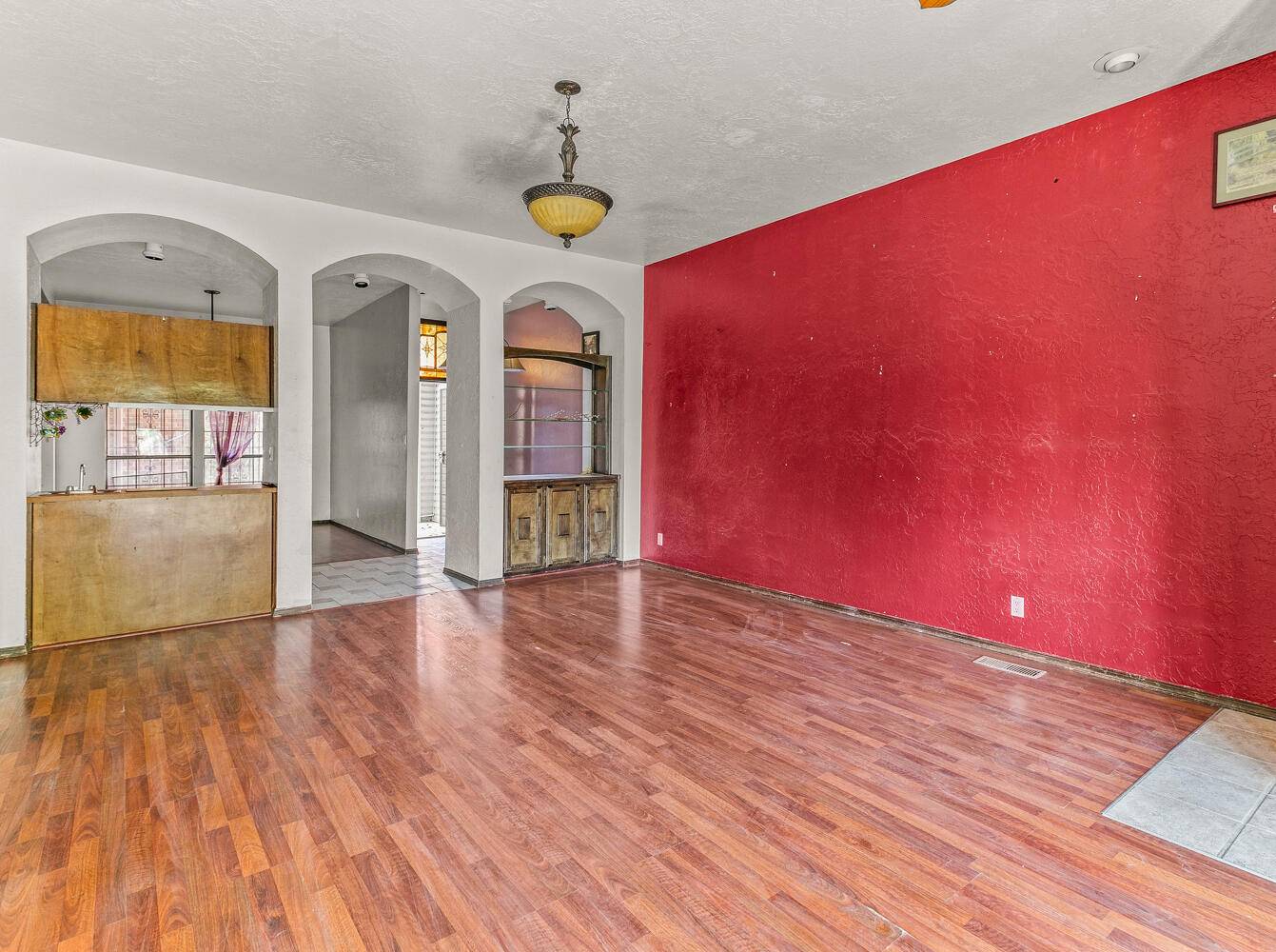 Albuquerque, NM 87112,24 Lakeshore DR NE