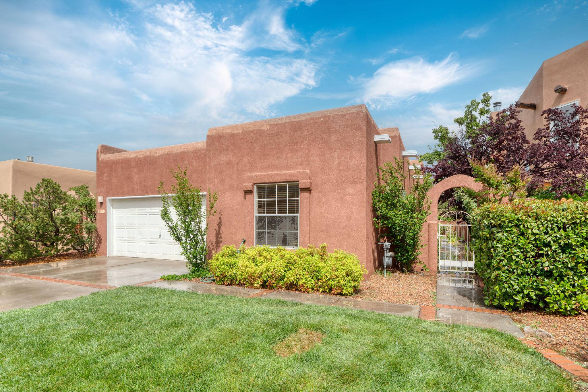 Albuquerque, NM 87104,2804 CALLE GRANDE NW