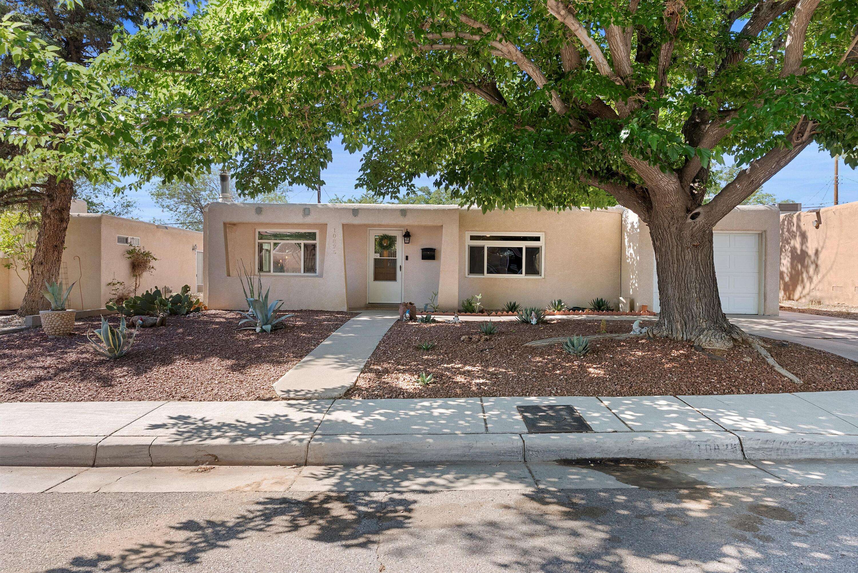 Albuquerque, NM 87112,10825 CORDOVA AVE NE