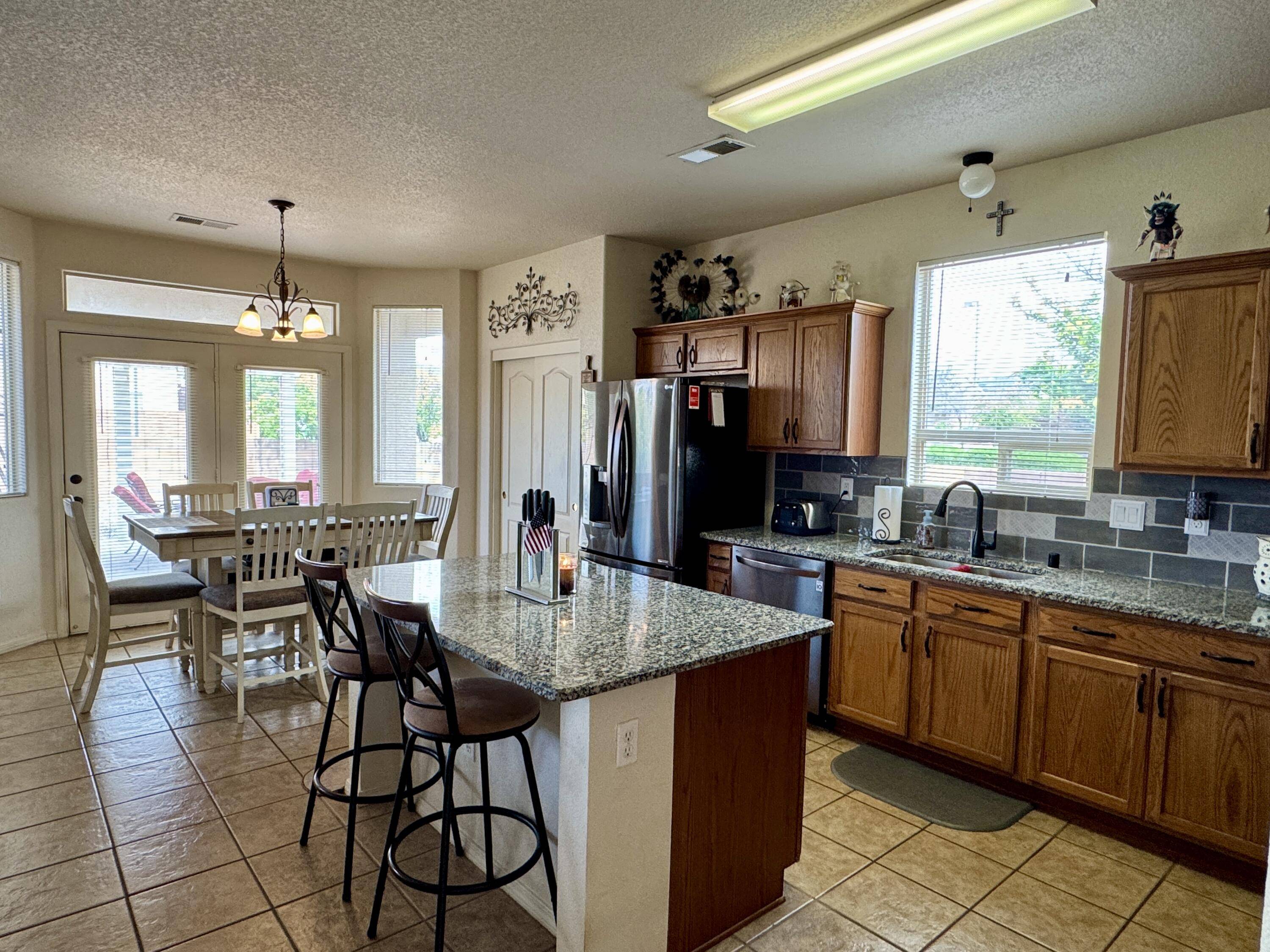 Rio Rancho, NM 87124,1500 PEPPOLI LOOP SE