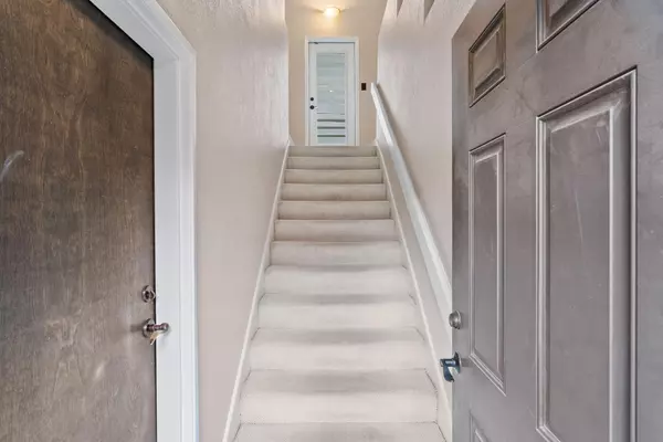 Albuquerque, NM 87111,5177 GLENWOOD POINTE LN NE