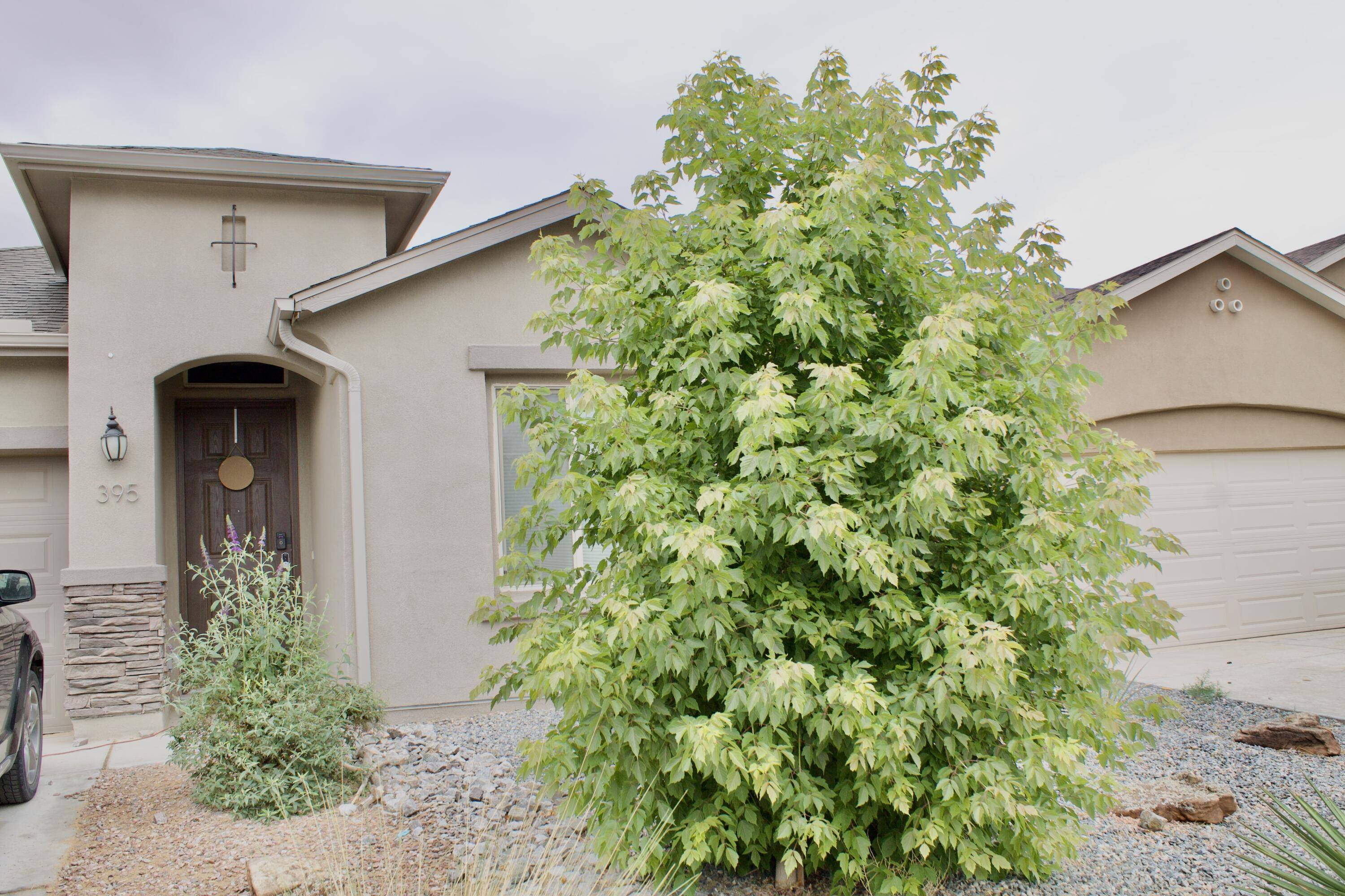395 Adeline AVE, Los Lunas, NM 87031