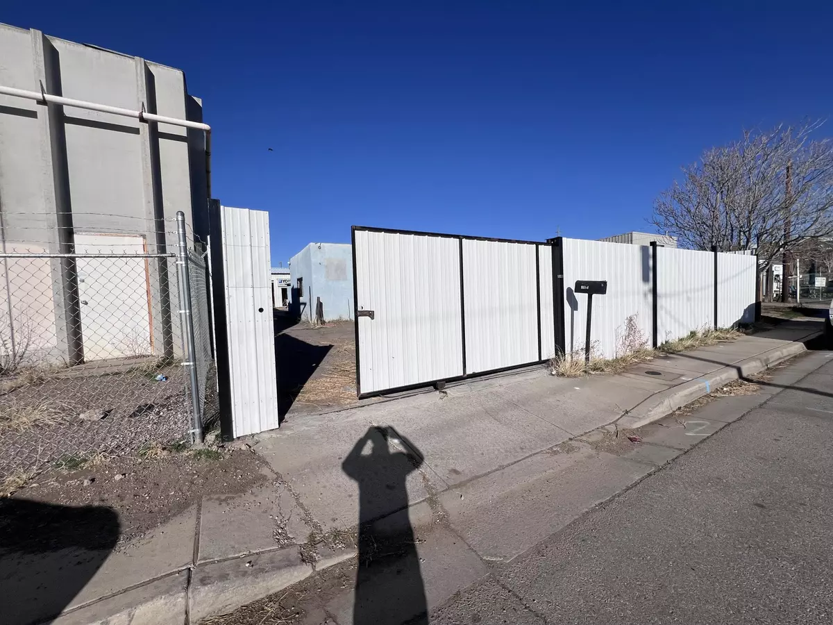 Albuquerque, NM 87107,3001 3RD ST NW