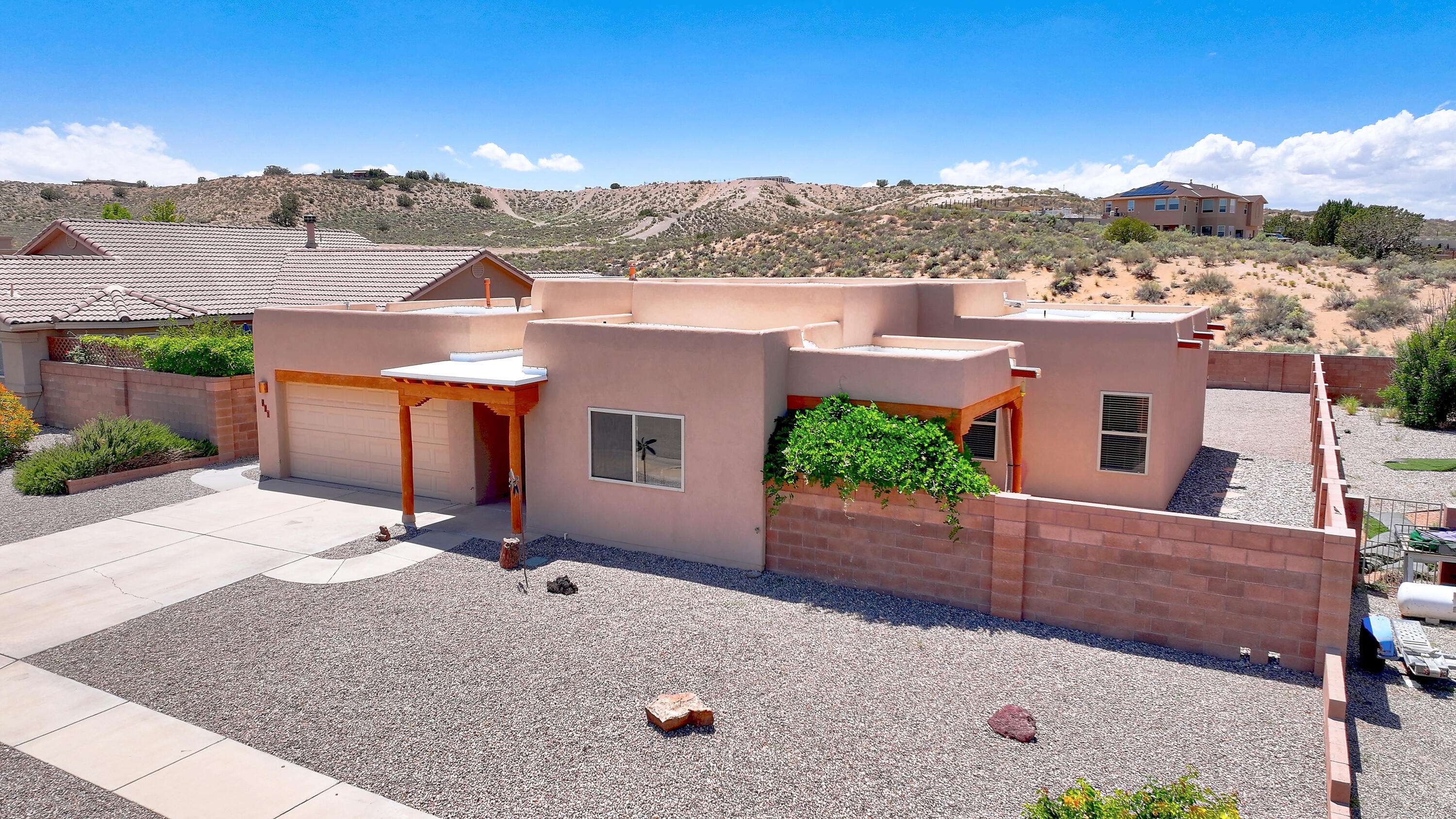 921 LOMA PINON LOOP, Rio Rancho, NM 87144