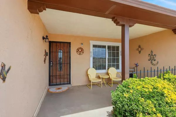 Rio Communities, NM 87002,302 DAMON ST