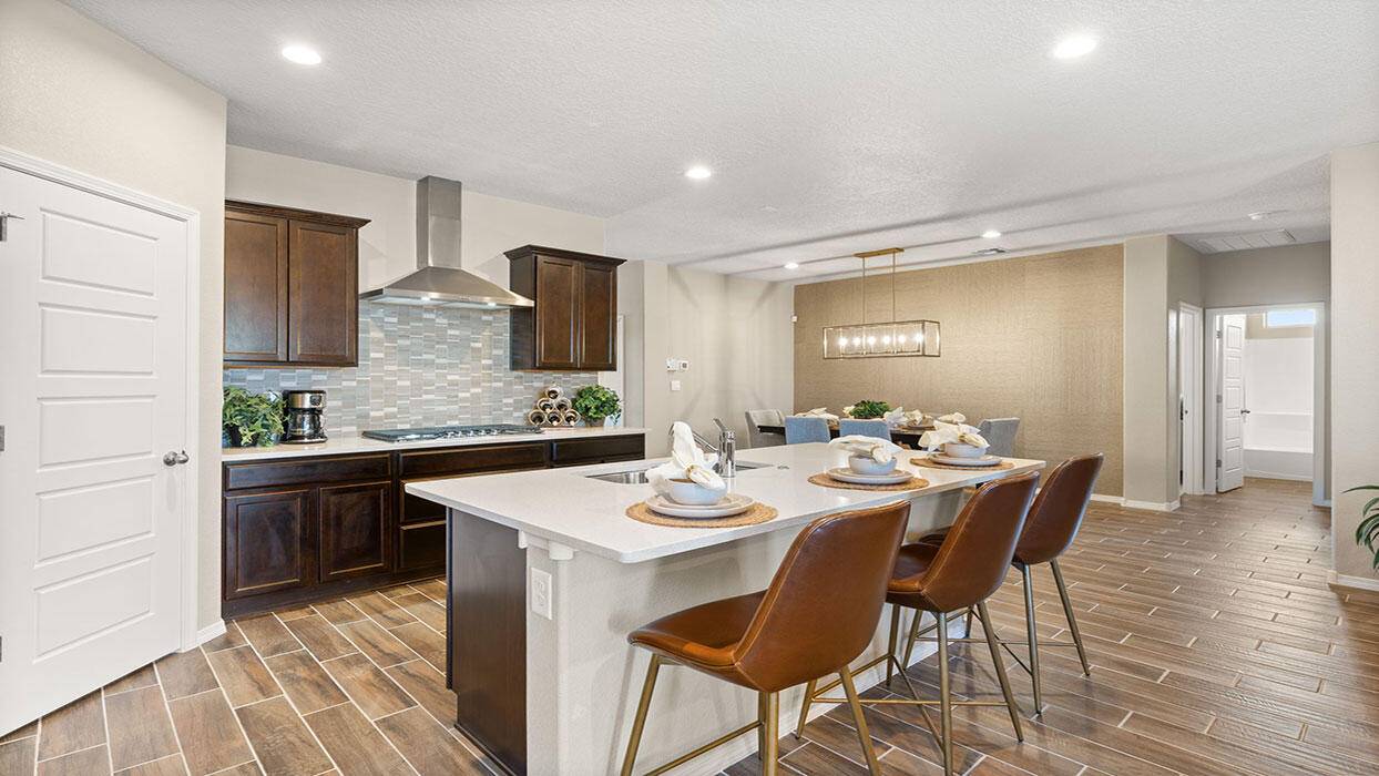 Rio Rancho, NM 87144,2411 Marble AVE NE