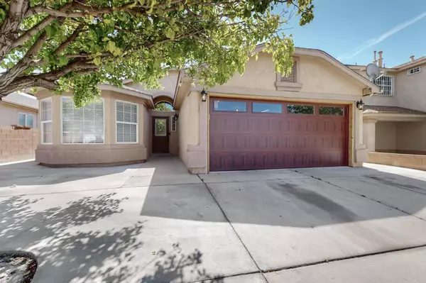 2704 GHOST RANCH ST SW, Albuquerque, NM 87121