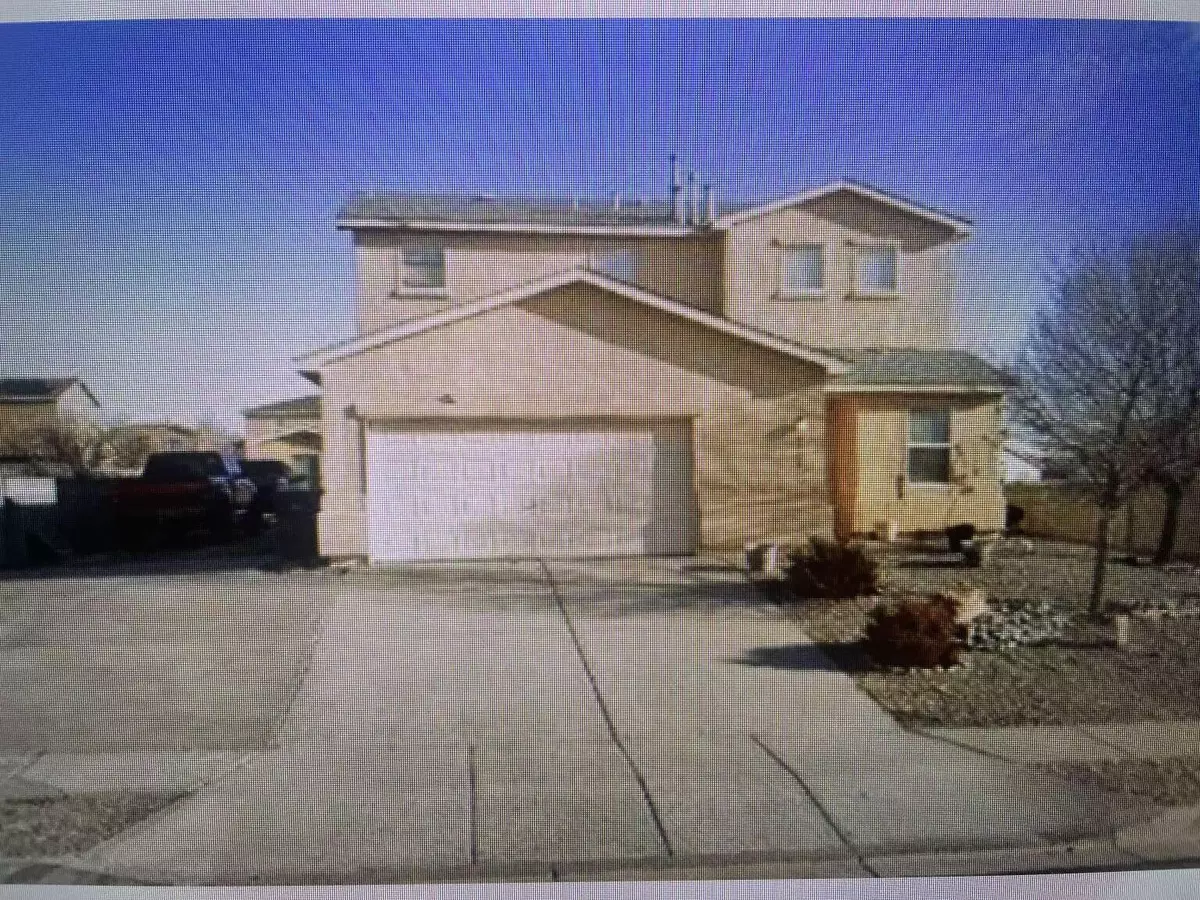 Rio Rancho, NM 87144,4905 WOODHAVEN DR NE