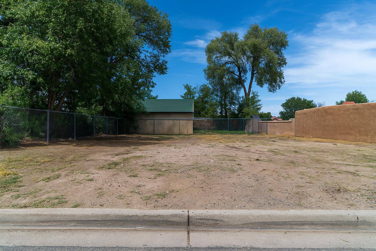 Albuquerque, NM 87104,215 Montoya ST NW