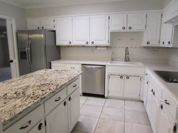 Albuquerque, NM 87110,3109 DALLAS ST NE