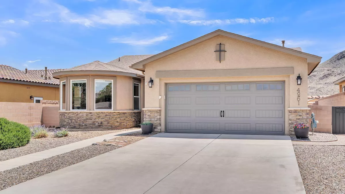 Los Lunas, NM 87031,4261 Red River RD SW