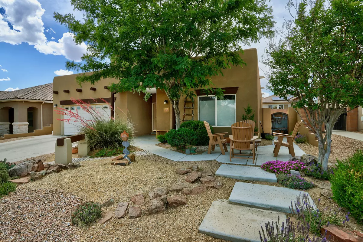 Bernalillo, NM 87004,909 Evening Primrose LN