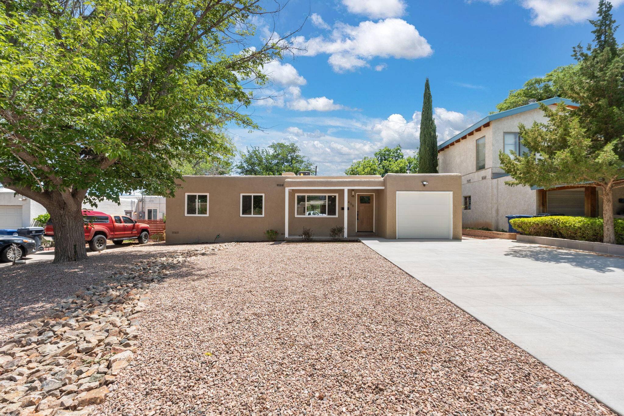 408 MONTCLAIRE DR SE, Albuquerque, NM 87108