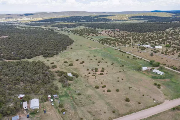 Tijeras, NM 87059,44 BRANNAN RD