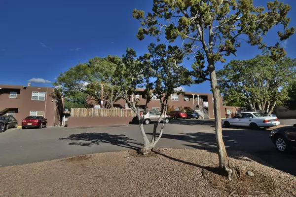 Santa Fe, NM 87507,3226 Rufina ST
