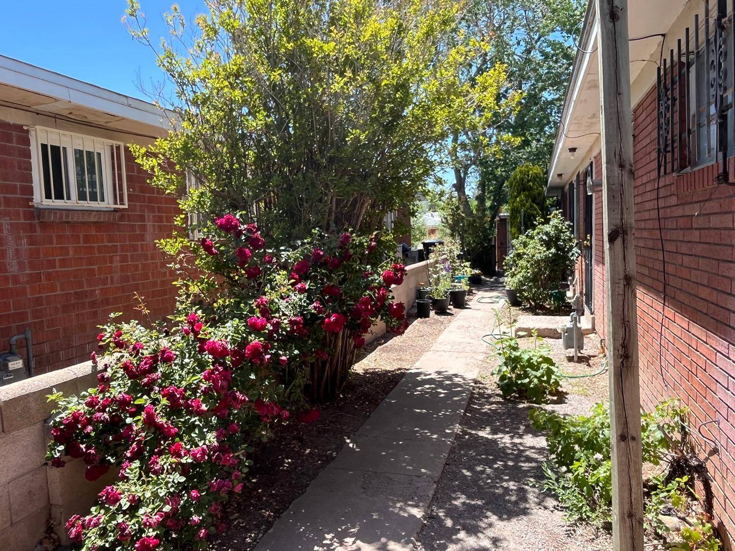 Albuquerque, NM 87108,1021 Louisiana BLVD SE #Apt B