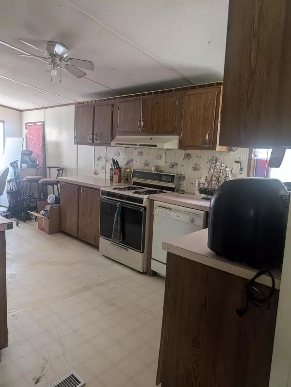 Truth Or Consequences, NM 87901,1047 E Riverside DR