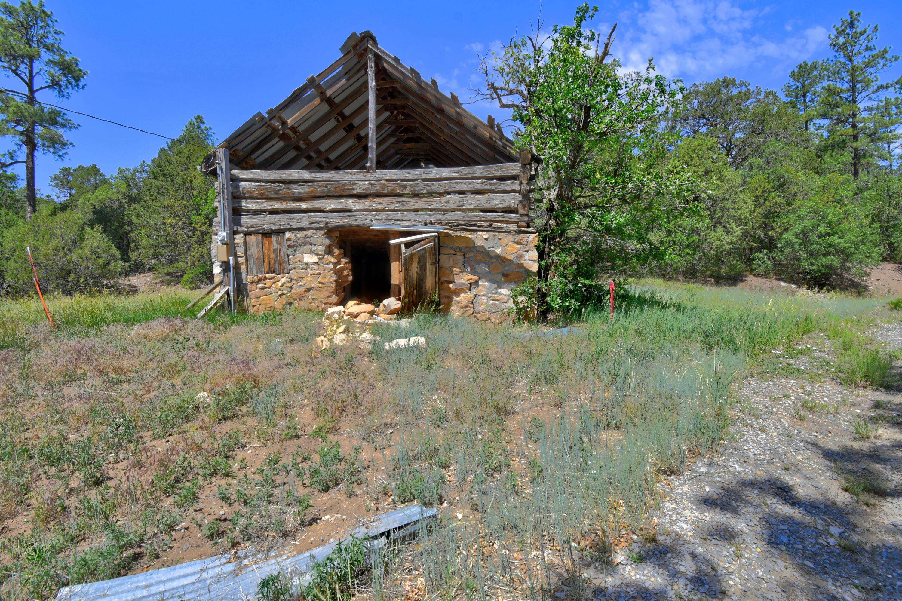 Tijeras, NM 87059,146 SKYLAND BLVD