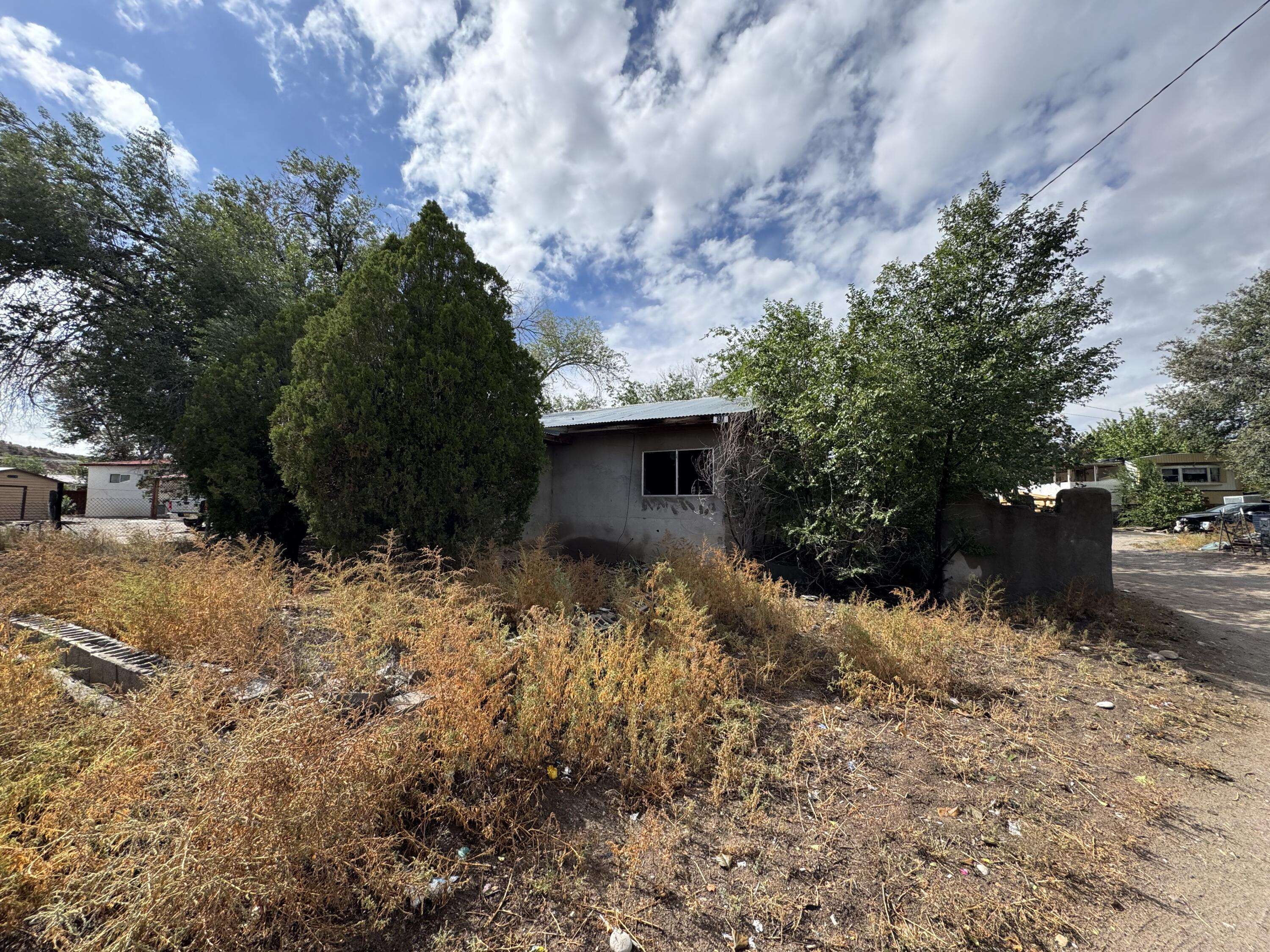 31 private drive 1533, Hernandez, NM 87537