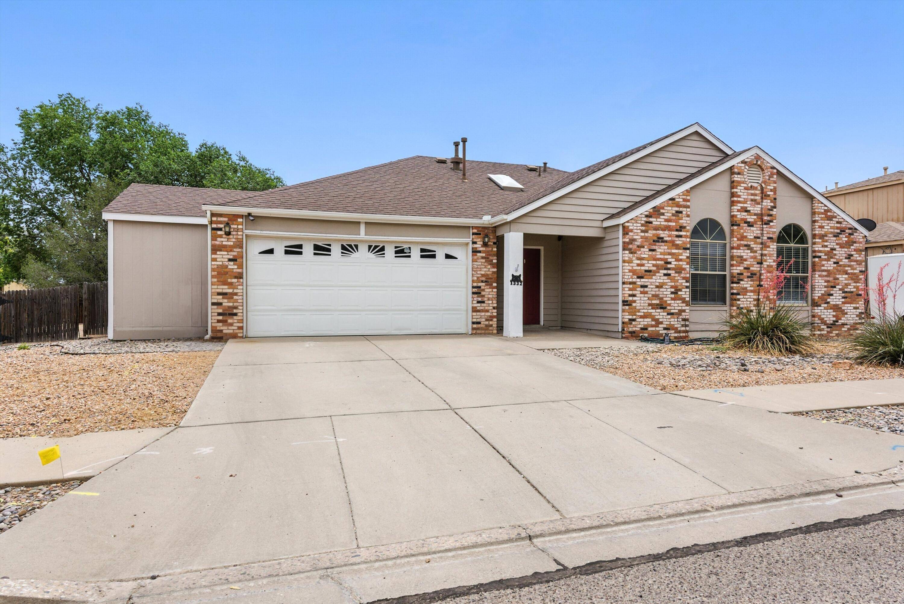 Rio Rancho, NM 87144,1332 ELKSLIP DR NE