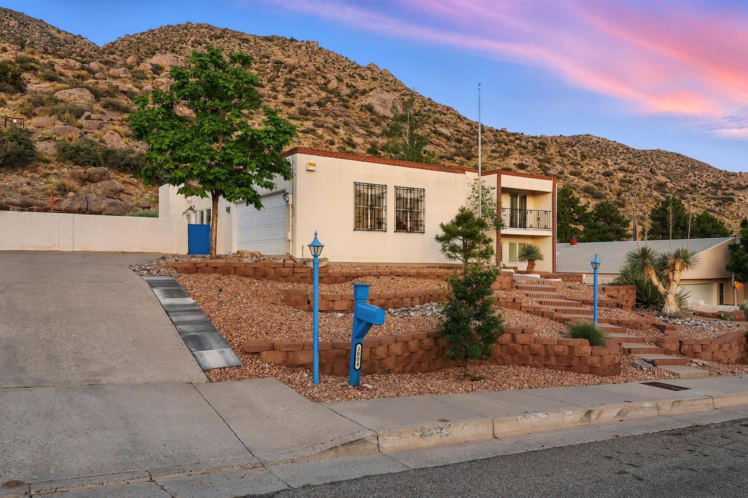 Albuquerque, NM 87111,3004 Camino De La Sierra NE