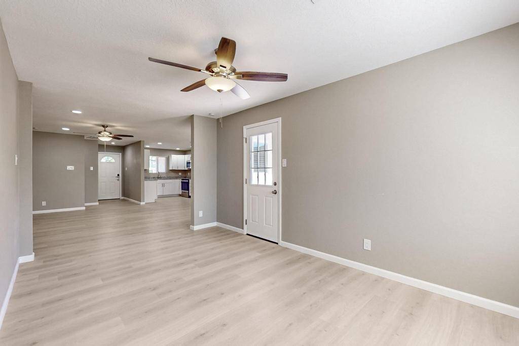 Albuquerque, NM 87112,12100 PRINCESS JEANNE AVE NE