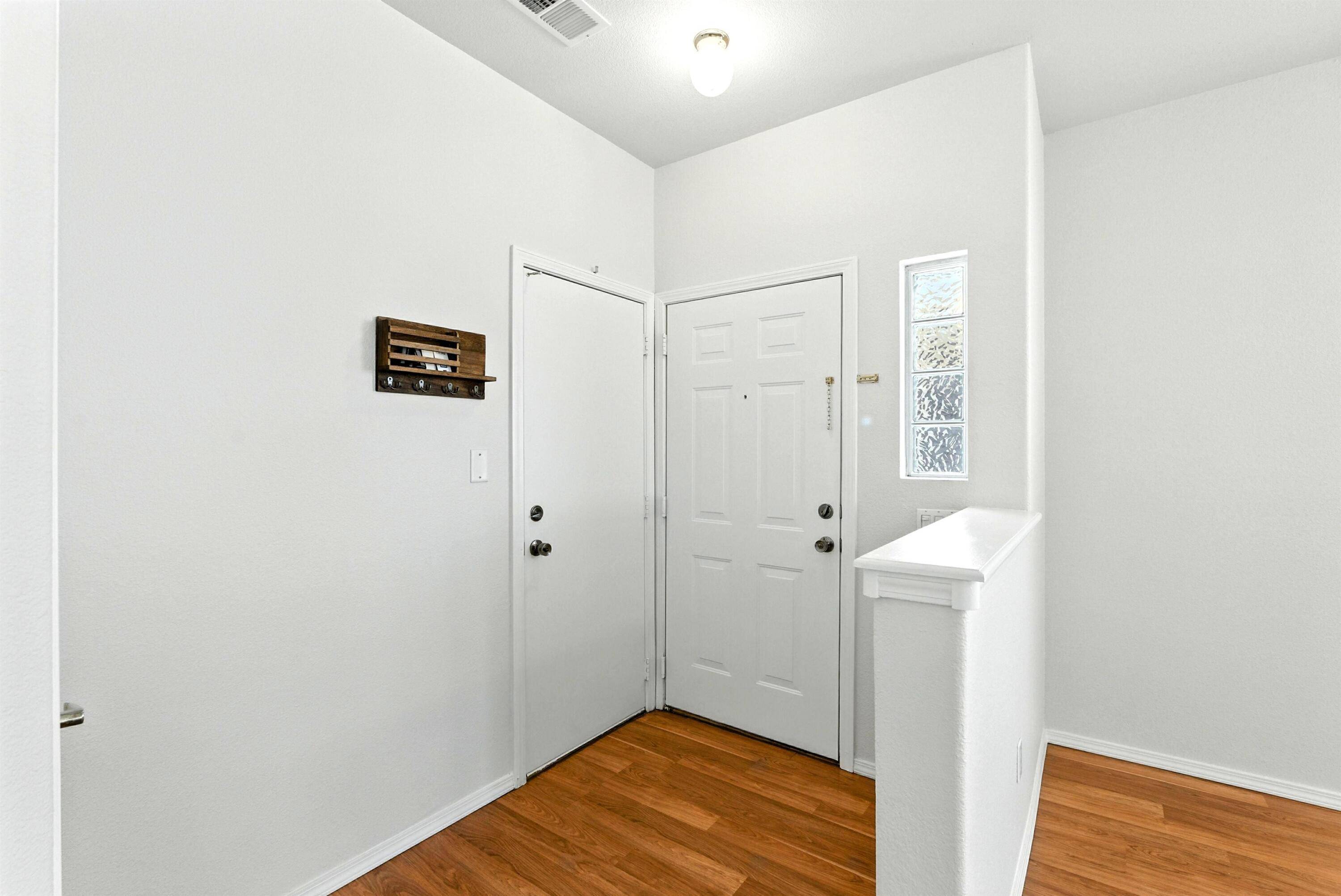 Albuquerque, NM 87109,6501 SAN ANTONIO DR NE #403