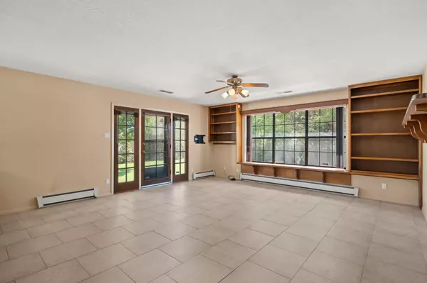 Albuquerque, NM 87107,1619 McDonald RD NW