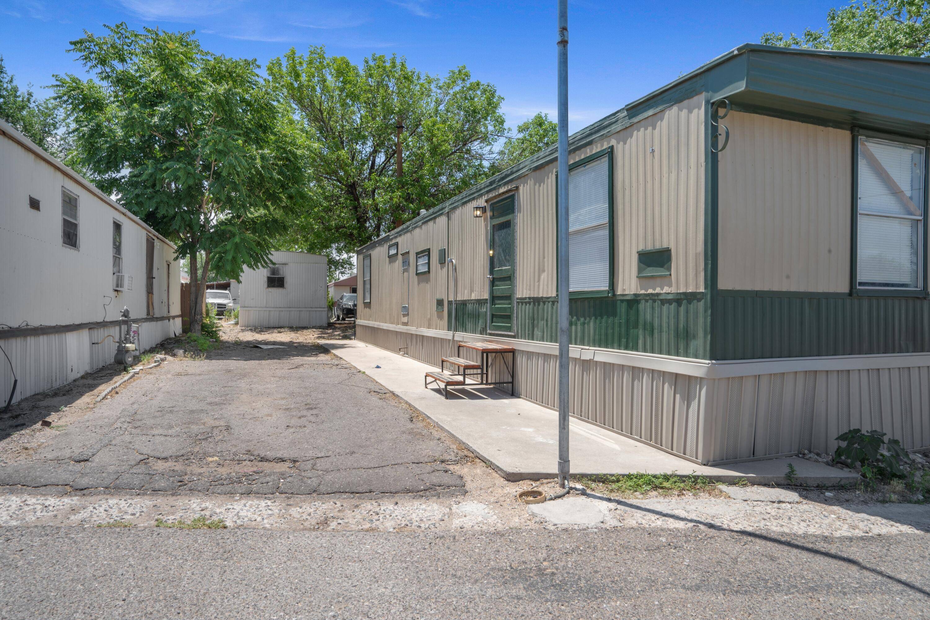 9000 ZUNI RD SE #D15, Albuquerque, NM 87123