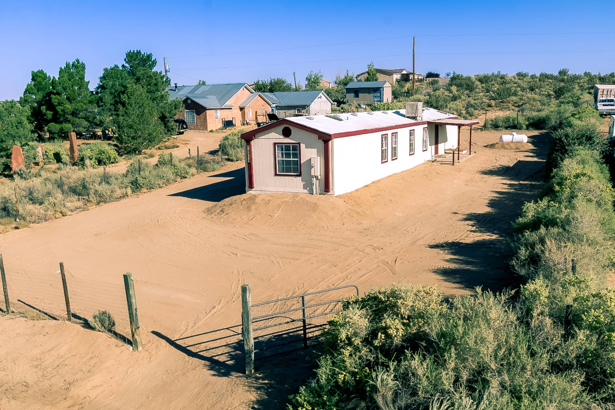 Rio Rancho, NM 87144,507 12th AVE NW