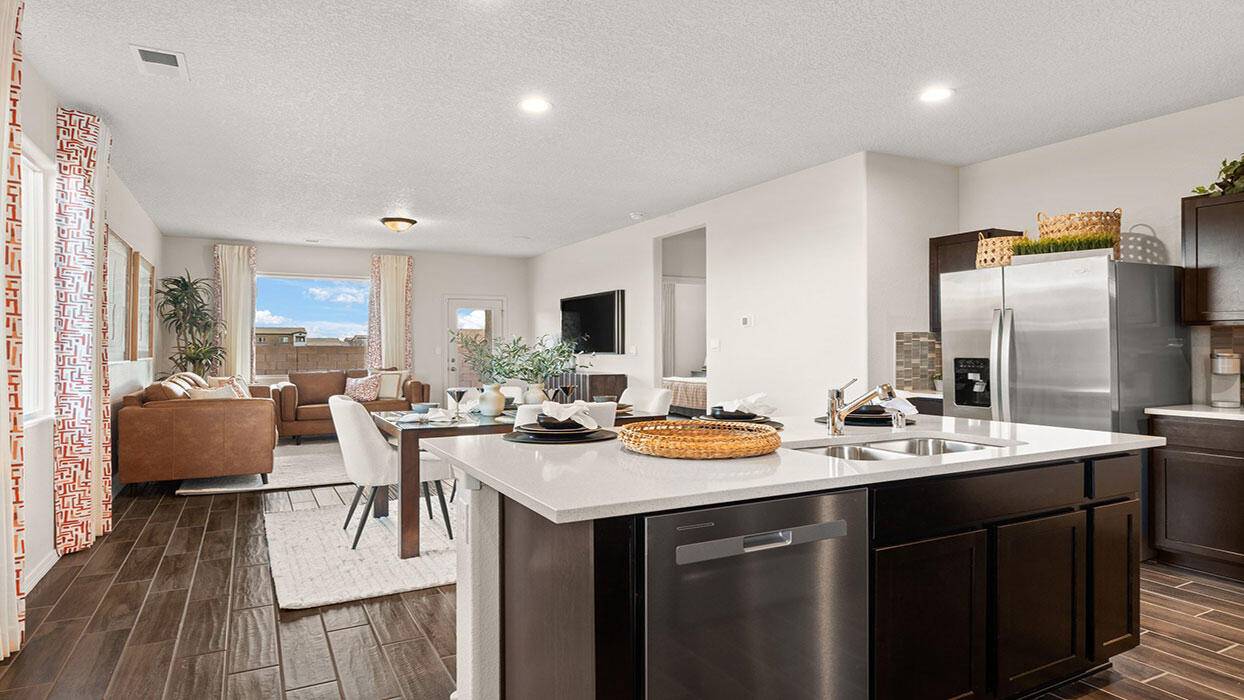 6812 Atherstone LN NW, Albuquerque, NM 87114