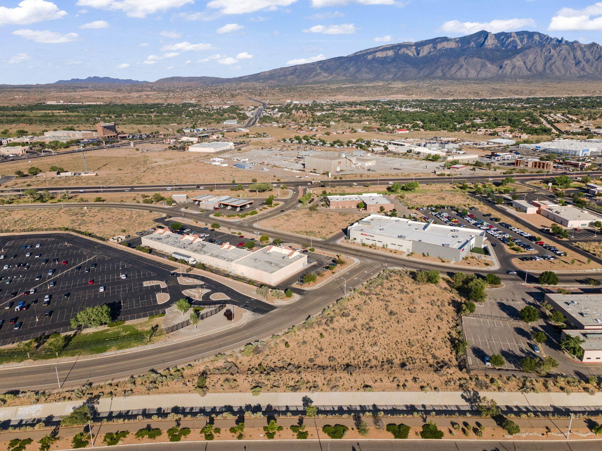 Rio Rancho, NM 87144,4363 JAGER DR NE