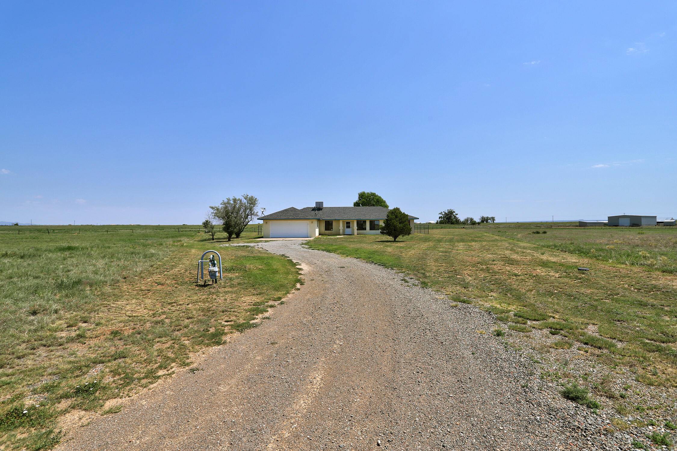 Moriarty, NM 87035,34 TUMBLEWEED DR