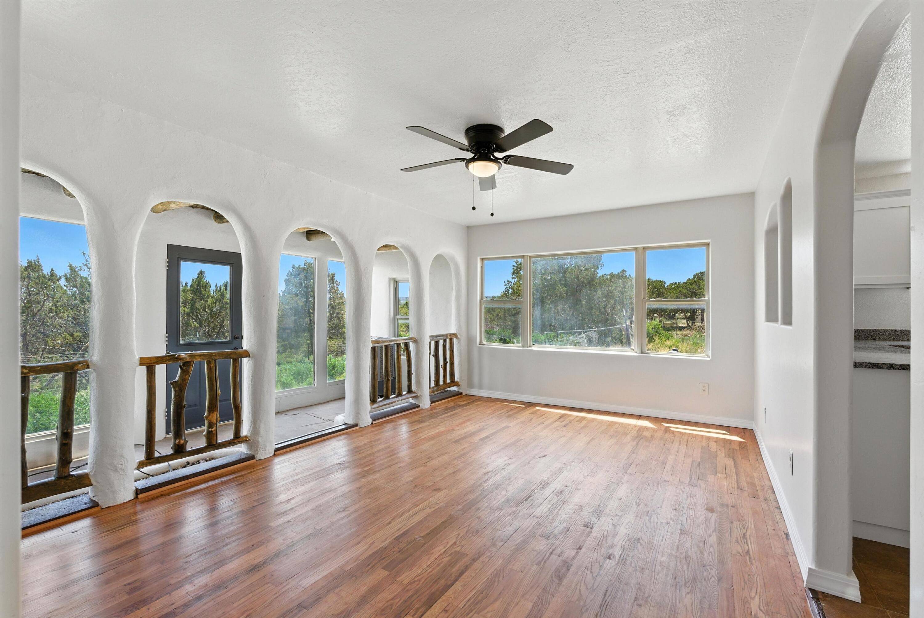 Edgewood, NM 87015,62 W B Church ST