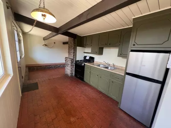 Magdalena, NM 87825,903-907 Main ST